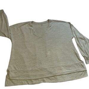 A.N.A Women's Stretch Long Sleeve Pullover Tee Size XXL color Cameo Green